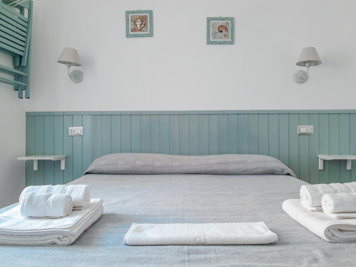 Bed and Breakfast Dafni E Naide à Cefalù Extérieur photo